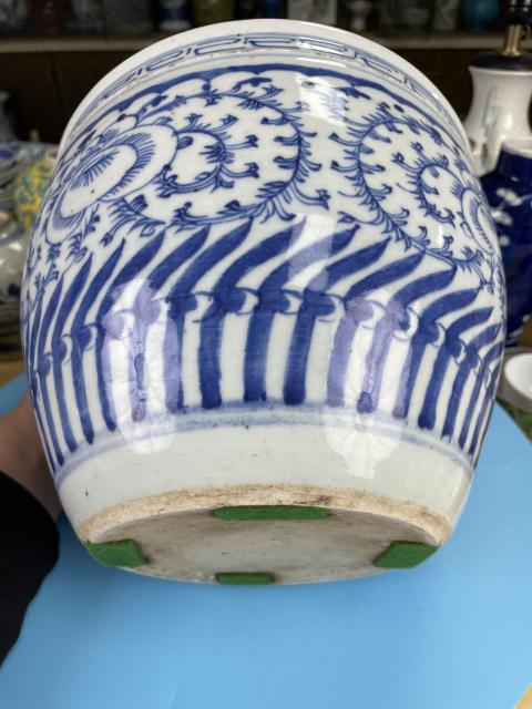 古玩陶瓷清嘉慶 精品青花淡描花卉紋卷缸(蘇州文物商店庫出)拍賣,當前價格5300元