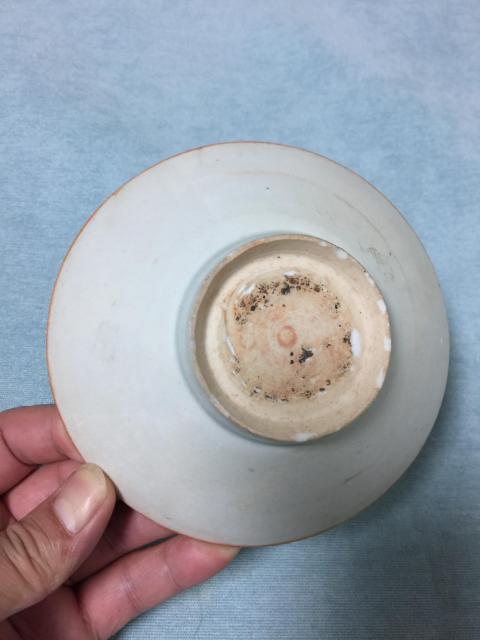 古玩陶瓷影青釉花卉紋碗拍賣，當前價格2500元
