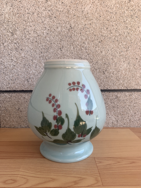 古玩陶瓷八十年代葡萄紋罐拍賣,當前價格350元