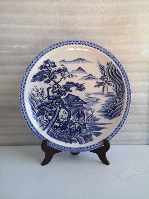 古玩陶瓷六十至八十年代山水紋青花盤拍賣，當前價格350元
