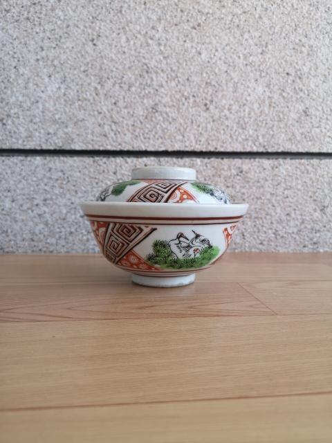 古玩陶瓷六十至八十年代松鶴紋蓋碗拍賣,當(dāng)前價(jià)格298元