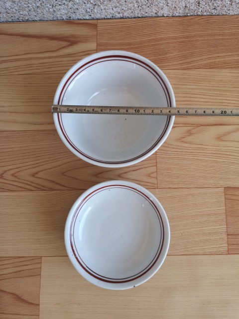 古玩陶瓷六十至八十年代松鶴紋蓋碗拍賣,當(dāng)前價(jià)格298元
