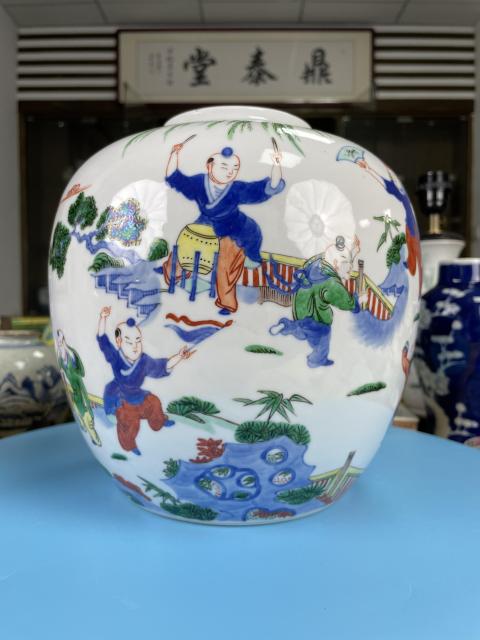 古玩陶瓷清晚期 青花五彩嬰戲圖大罐（斗彩官窯款）拍賣，當前價格15000元