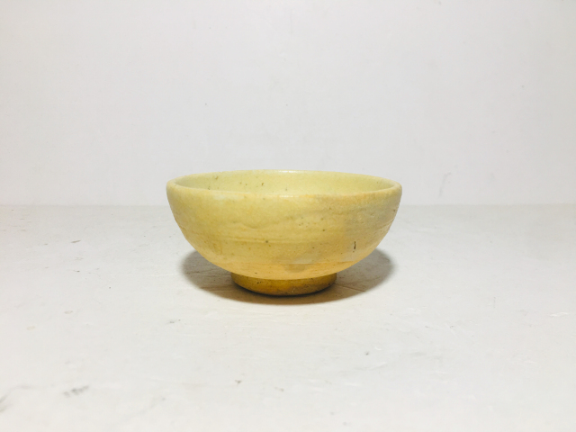 古玩陶瓷元代·米黃釉盞拍賣,當前價格0元
