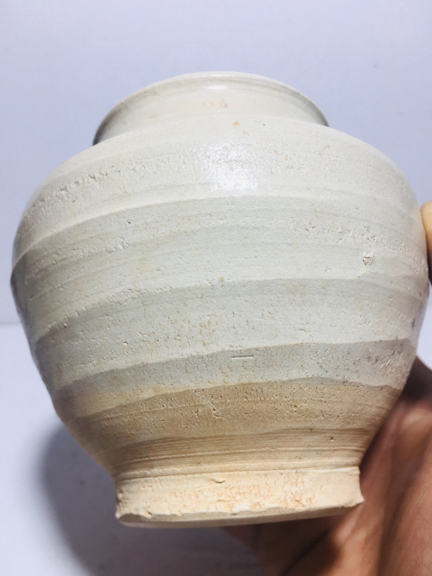 古玩陶瓷青白釉弦紋茶葉罐拍賣，當前價格0元