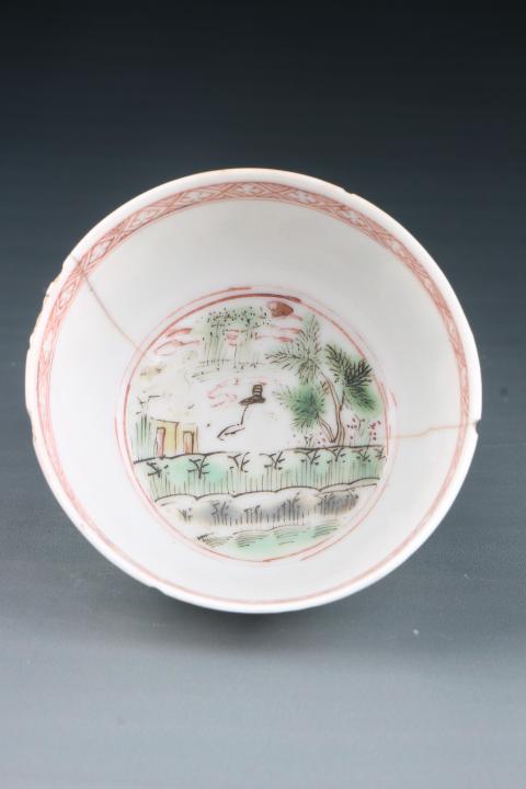 古玩陶瓷6848-51】清康熙  五彩通景風光樓閣人物圖杯盤拍賣，當前價格4500元