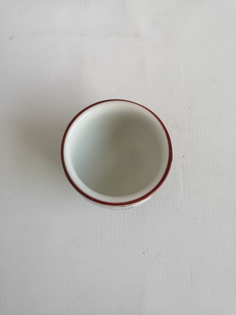 古玩陶瓷出口創匯期花卉紋彩繪三足香爐拍賣，當前價格198元