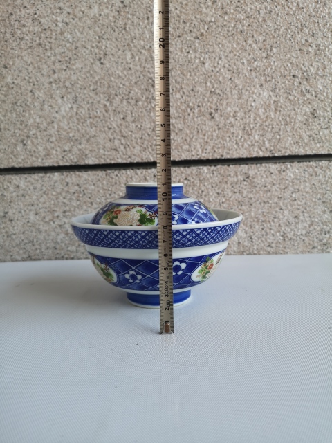 古玩陶瓷六十至八十年代青花加彩花卉紋蓋碗拍賣，當前價格298元