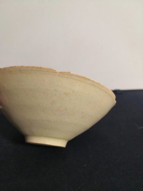 古玩陶瓷宋代影清花口碗拍賣,當前價格3200元
