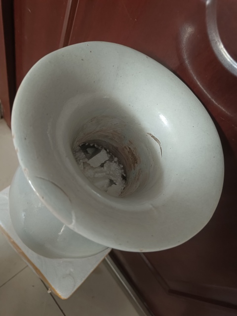 古玩陶瓷光緒豆青釉青花博古花卉紋撇口瓶拍賣，當(dāng)前價(jià)格1600元