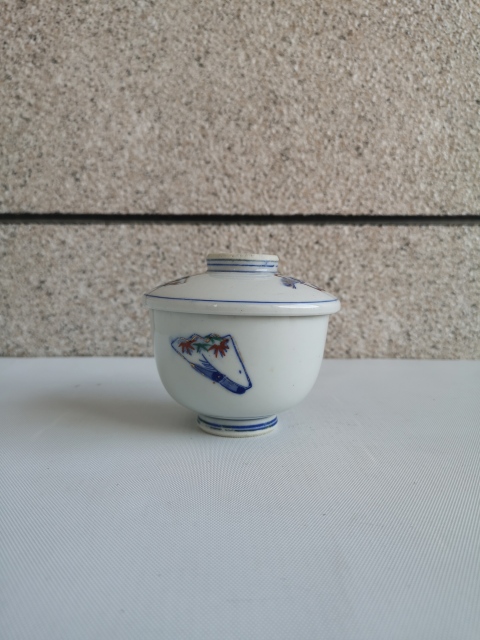 古玩陶瓷出口創匯期青花加彩蓋杯拍賣，當前價格198元