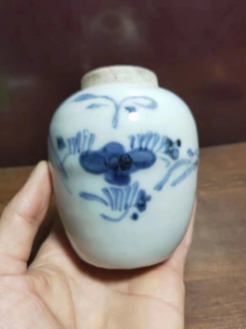 古玩陶瓷清早.青花蓮孑罐。拍賣，當前價格1280元