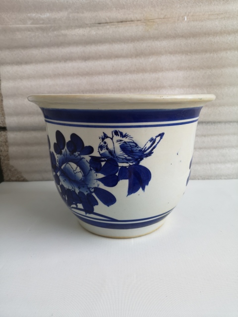 古玩陶瓷解放初期青花花卉紋花盆拍賣，當(dāng)前價(jià)格750元