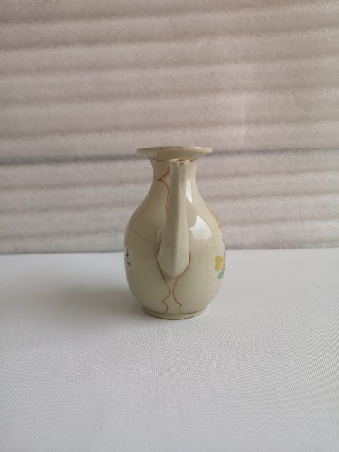 古玩陶瓷上世紀(jì)早期花卉紋執(zhí)壺拍賣，當(dāng)前價格68元