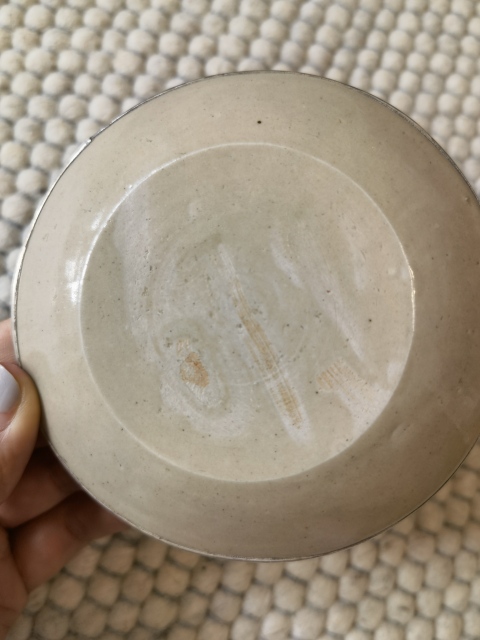 古玩陶瓷金?定窯模印蕉葉蓮紋盤（有鑒真卡）拍賣，當前價格23000元