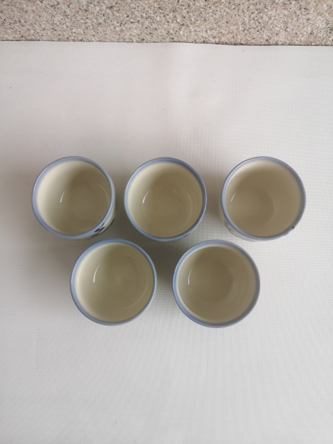 古玩陶瓷八十年代花卉紋杯一組拍賣,當前價格260元