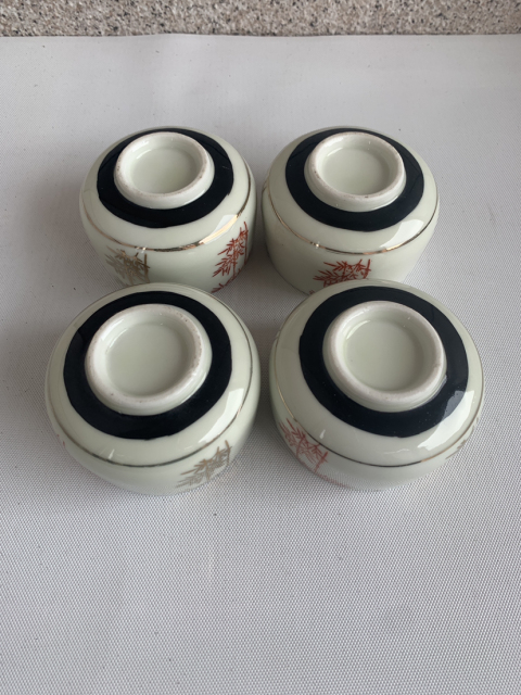 古玩陶瓷八十年代竹紋礬紅描金杯拍賣，當前價格220元