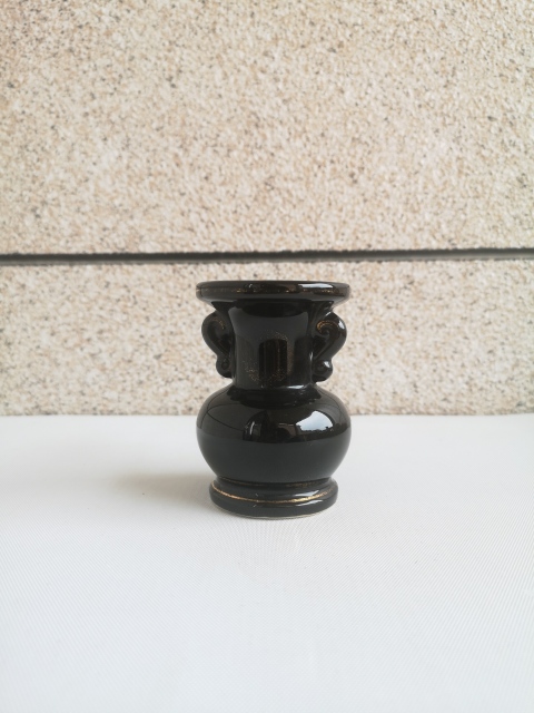 古玩陶瓷六十至八十年代黑釉盤口瓶拍賣，當前價格150元