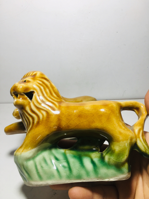 古玩陶瓷獅子像擺件一對拍賣，當前價格99元