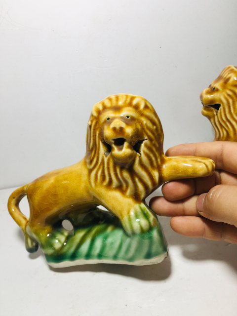 古玩陶瓷獅子像擺件一對拍賣，當前價格99元