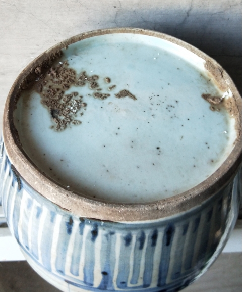 古玩陶瓷清中纏枝花囍字紋蓋罐拍賣,當(dāng)前價格188元