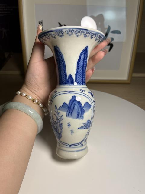 古玩陶瓷精品 青花開光山水人物紋花觚拍賣,當(dāng)前價格260元
