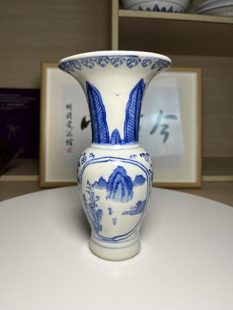 古玩陶瓷精品 青花開光山水人物紋花觚拍賣,當(dāng)前價格260元