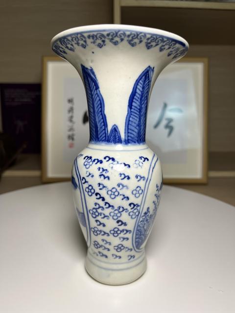 古玩陶瓷精品 青花開光山水人物紋花觚拍賣,當(dāng)前價格260元