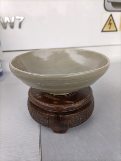 古玩陶瓷宋末元初影清碗拍賣，當前價格700元