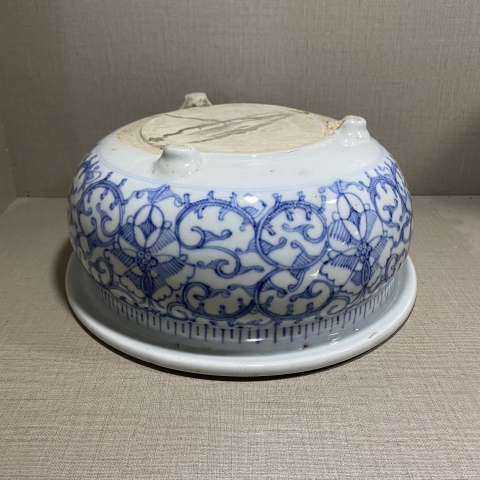 古玩陶瓷清代早期德化窯青花香爐拍賣，當(dāng)前價(jià)格1800元