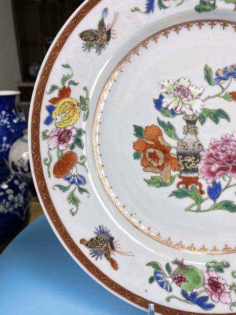 古玩陶瓷雍正粉彩花蝶福壽三多博古紋大盤拍賣,當前價格2980元