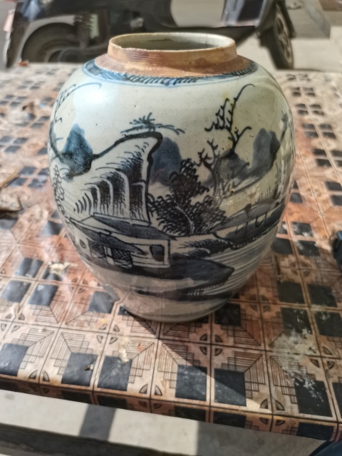 古玩陶瓷乾隆清中期青花山水人物紋罐，大罐子拍賣，當前價格899元
