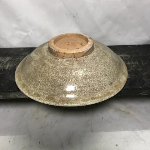 古玩陶瓷宋代龍泉窯系淺碗拍賣，當前價格3000元