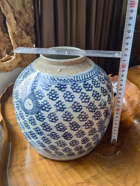 古玩陶瓷清中花卉紋青花罐拍賣，當前價格950元