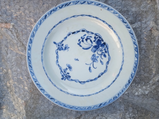 古玩陶瓷清早起青花纏枝花外銷盤拍賣，當前價格999元