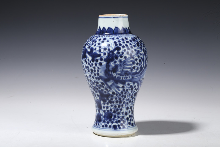 古玩陶瓷青花鳳穿牡丹紋雞腿瓶拍賣,當前價格4800元