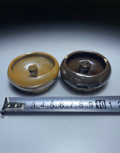 古玩陶瓷油燈一對拍賣,當前價格288元