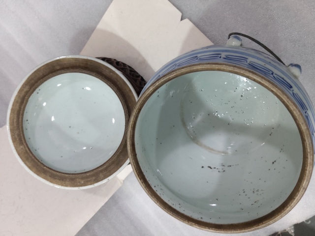 古玩陶瓷清代道光至咸豐纏枝花卉紋四系粥罐拍賣，當前價格2288元