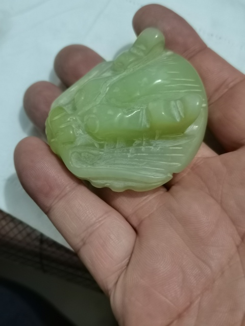 古玩玉器創匯的岫玉雕龍紋玉帶穿拍賣,當前價格266元