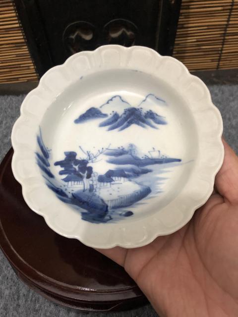 古玩陶瓷民國山水紋青花盤拍賣，當(dāng)前價(jià)格800元