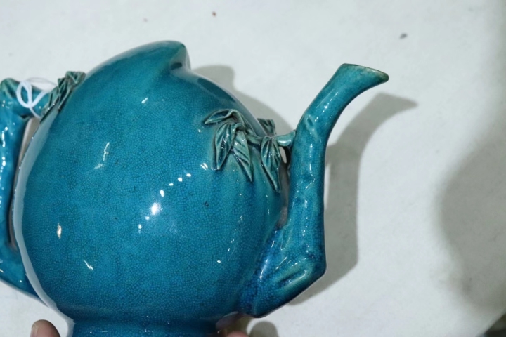 古玩陶瓷孔雀藍仿生壺拍賣，當前價格18800元