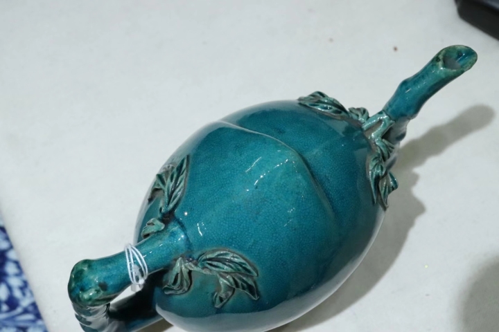 古玩陶瓷孔雀藍仿生壺拍賣，當前價格18800元