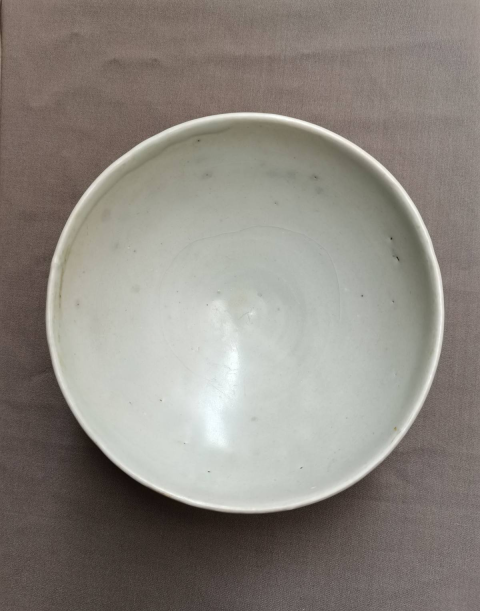 古玩陶瓷卵白釉大碗拍賣,當前價格1600元