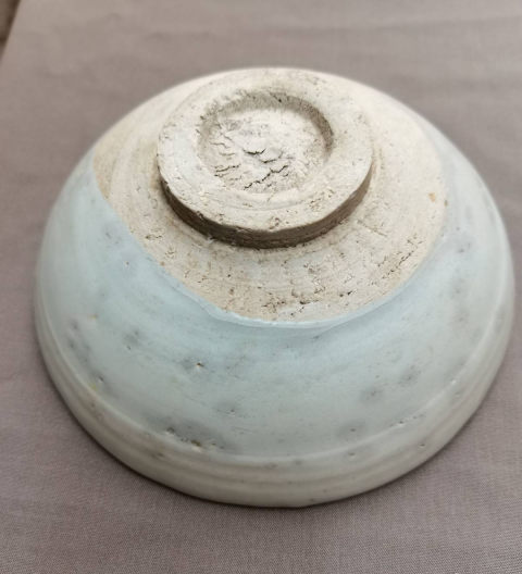 古玩陶瓷卵白釉大碗拍賣,當前價格1600元