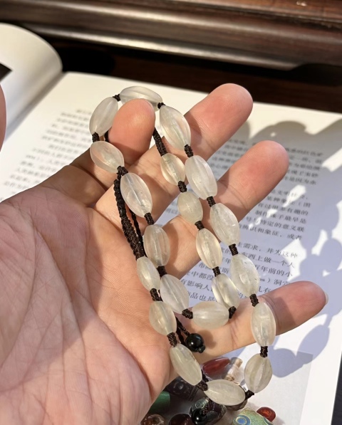古玩玉器項鏈拍賣，當前價格2200元