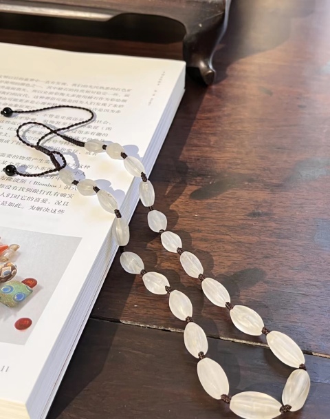 古玩玉器項鏈拍賣，當前價格2200元
