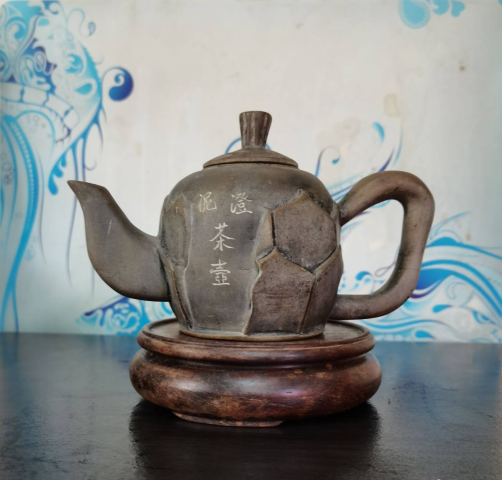 古玩雜項蓮瓣紋澄泥石雕老茶壺拍賣,當前價格3600元
