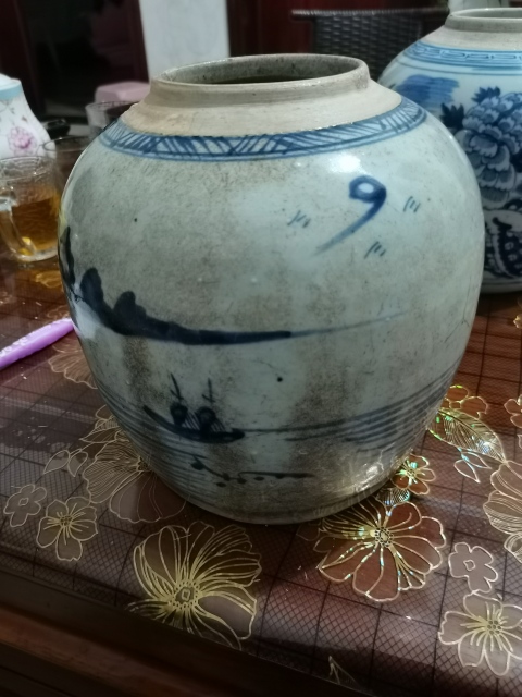 古玩陶瓷乾隆青花山水最最大號(hào)罐,罐子王,看圖片拍賣,當(dāng)前價(jià)格2888元