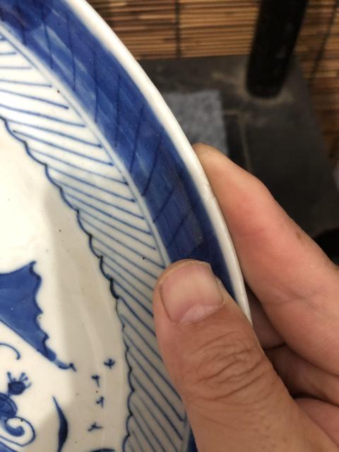 古玩陶瓷清中樓臺亭閣山水紋青花盤拍賣，當前價格2300元