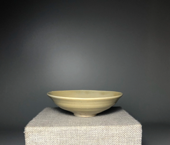 古玩陶瓷(精品收藏級)米黃釉洗拍賣,當(dāng)前價(jià)格3888元